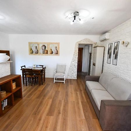 Bentosa Villa Enas Buitenkant foto