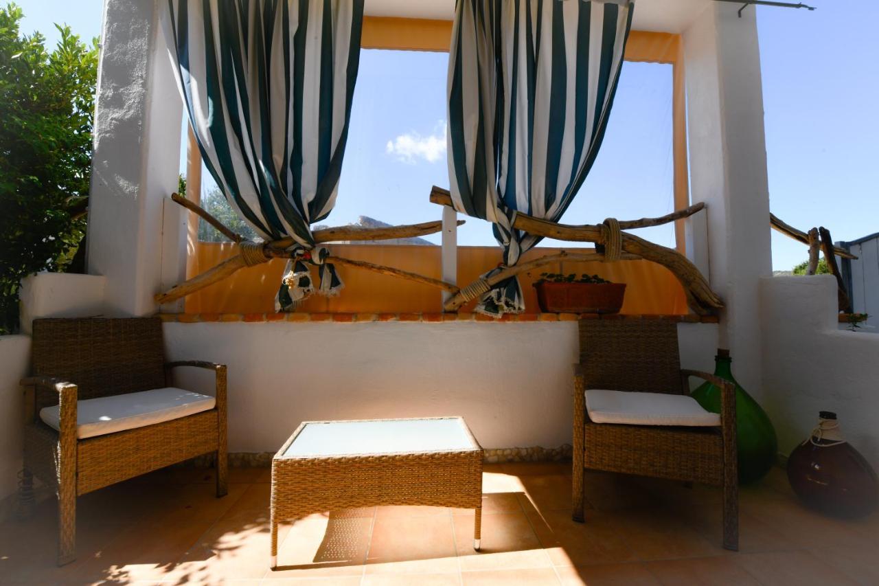 Bentosa Villa Enas Buitenkant foto